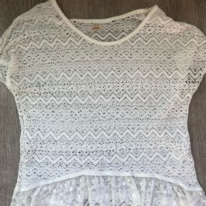 White lace Hollister shirt XS